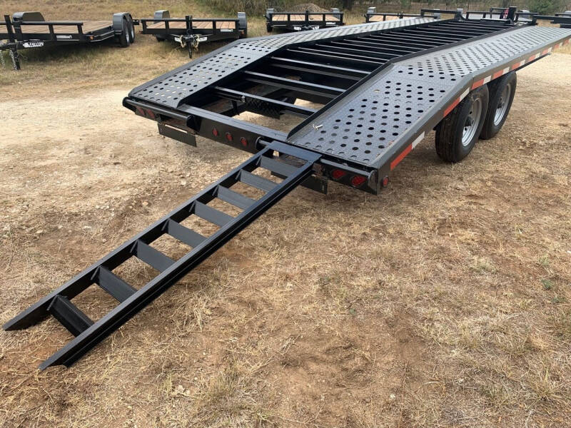 2022 FALCON 20' DECK OVER