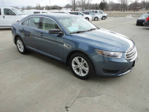2018 Ford Taurus SE