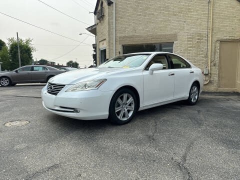 2009 Lexus ES 350 for sale at Strong Automotive in Watertown WI