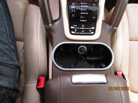 2012 Porsche Cayenne Turbo