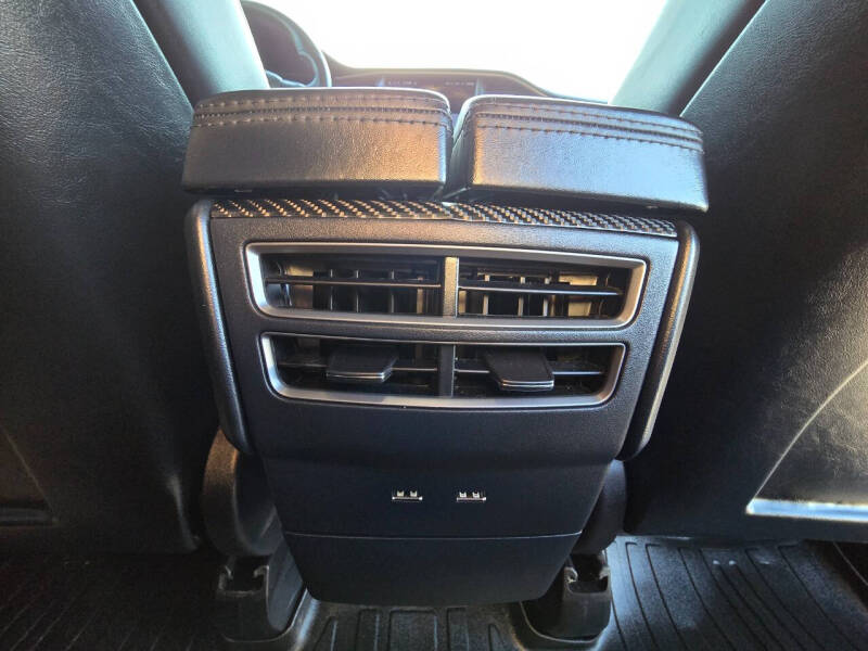 2020 Tesla Model X Performance