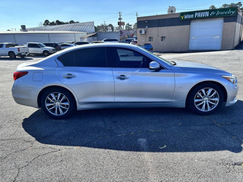 2015 Infiniti Q50