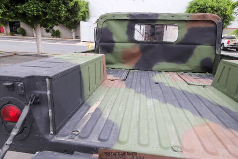 2018 AM General Hummer