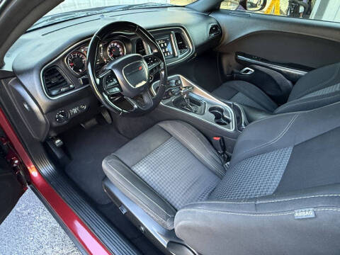 2020 Dodge Challenger SXT