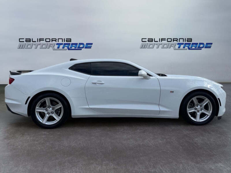 2024 Chevrolet Camaro LT