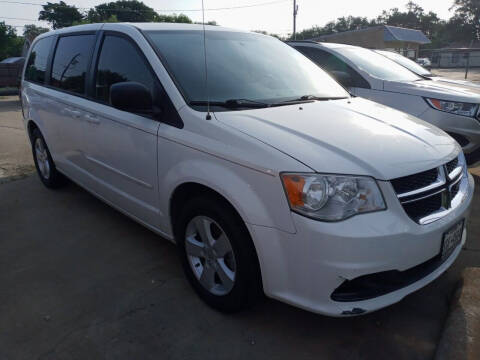 2013 Dodge Grand Caravan for sale at Auto Haus Imports in Grand Prairie TX
