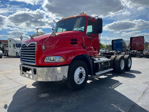 2006 Mack Vision