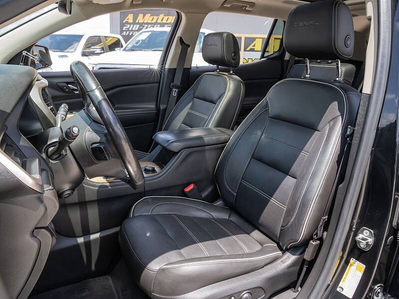 2019 GMC Acadia Denali