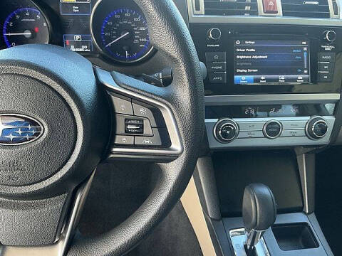 2019 Subaru Outback 2.5i