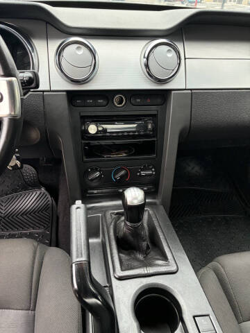 2009 Ford Mustang V6 Premium