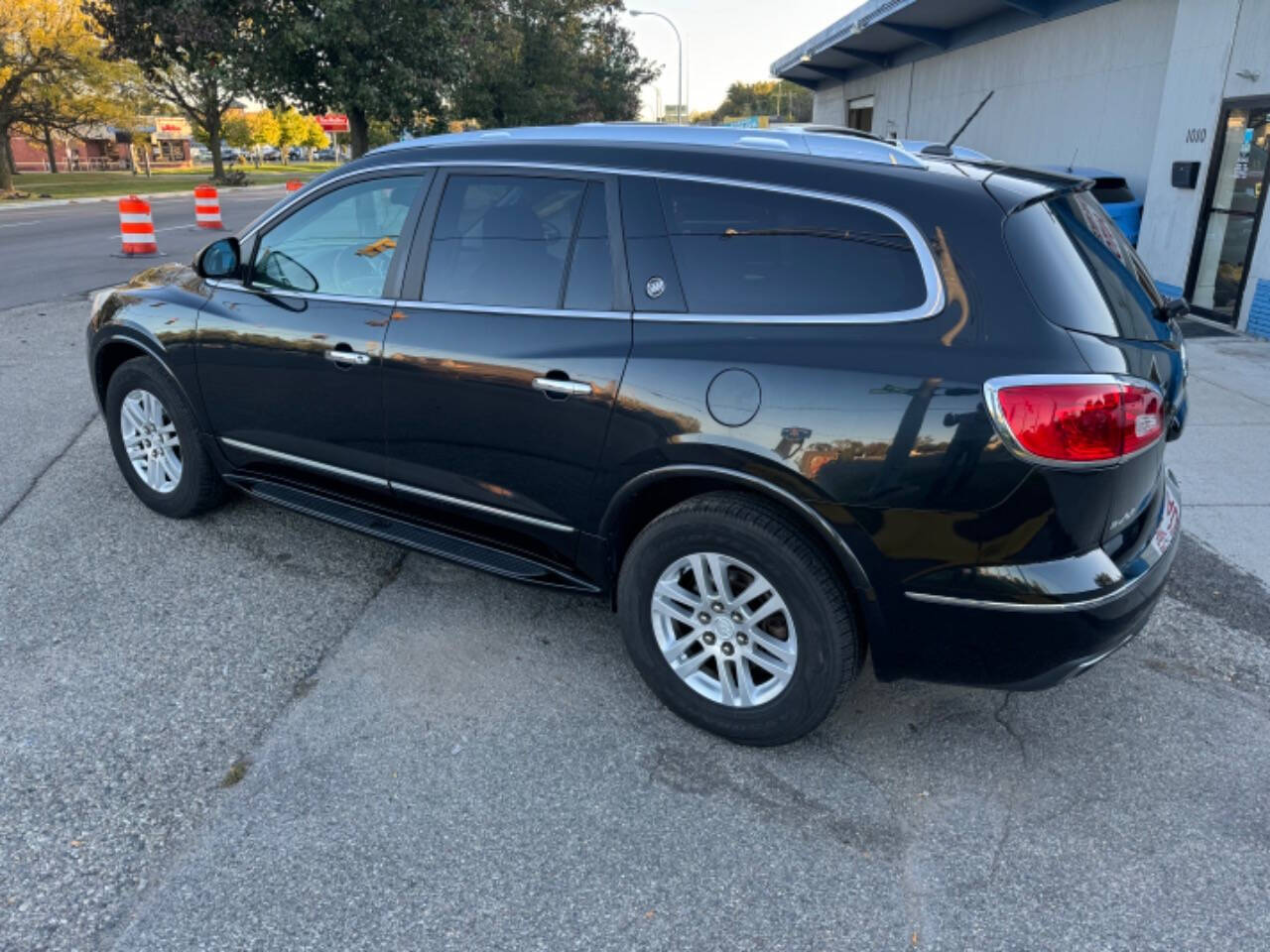 2014 Buick Enclave for sale at ONE PRICE AUTO in Mount Clemens, MI