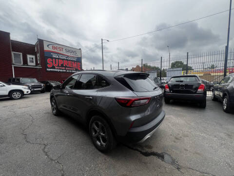 2025 Ford Escape ST-Line Select
