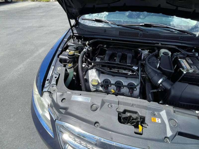 2012 Ford Taurus SEL