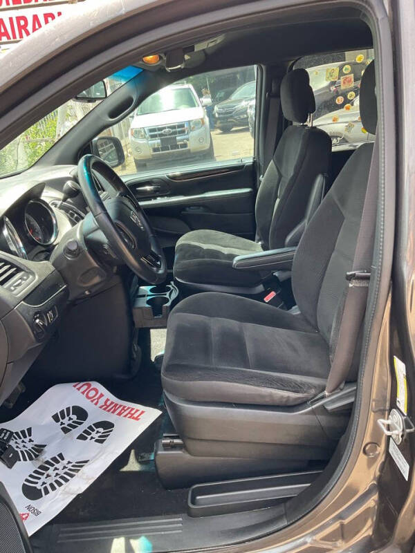 2017 Dodge Grand Caravan SE Plus