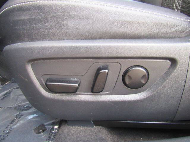 2025 Mazda CX-50 2.5 S Preferred