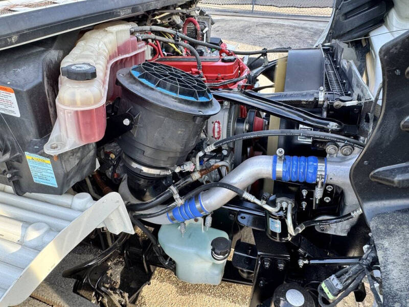 2018 Freightliner M2 106