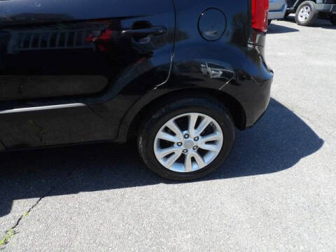 2012 Kia Soul +