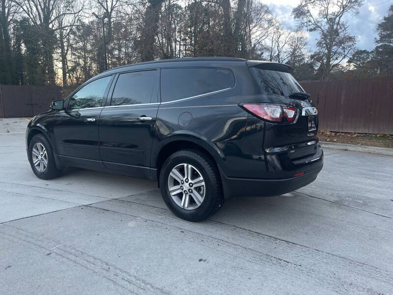 2015 Chevrolet Traverse 2LT photo 22