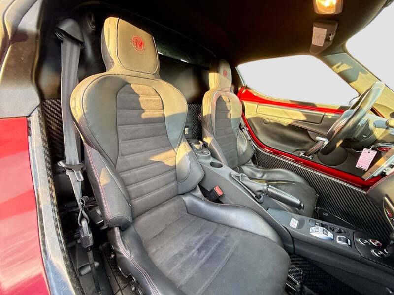 2015 Alfa Romeo 4C Launch Edition