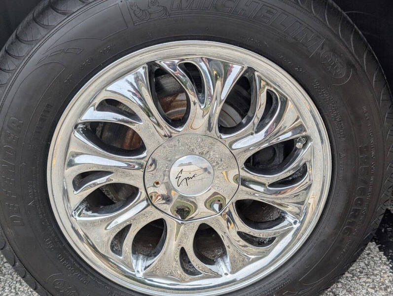 2005 Cadillac DeVille