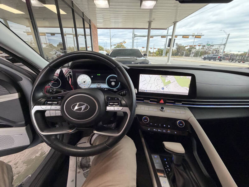 2021 Hyundai Elantra Limited