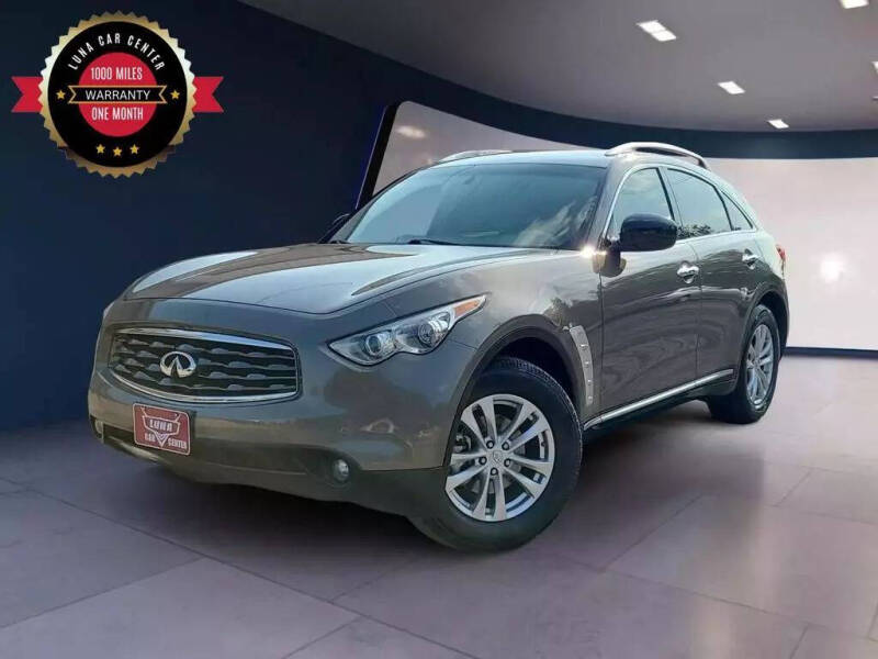 2009 Infiniti FX35 for sale at LUNA CAR CENTER in San Antonio TX