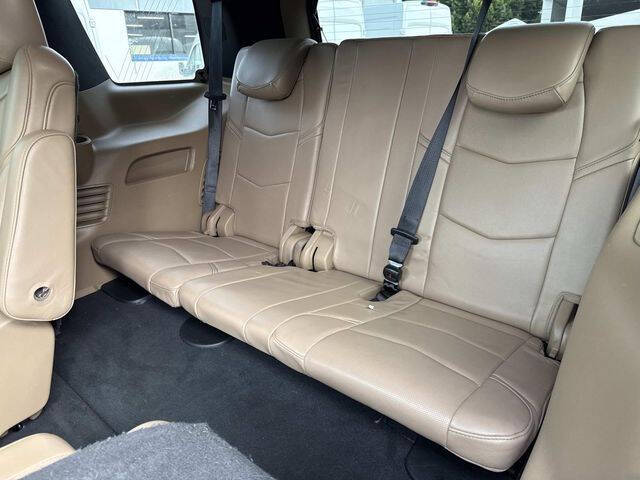 2018 Cadillac Escalade Platinum