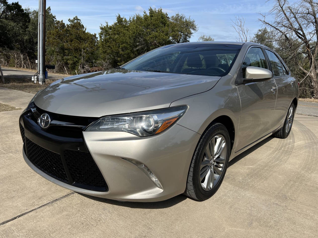 Used Car 2015 Toyota Camry  Le 4dr Sedan For Sale Under $15,000 In Austin, Texas
