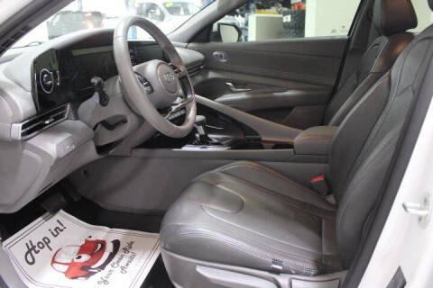 2022 Hyundai Elantra