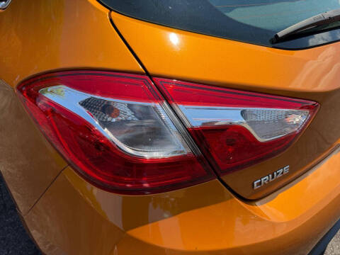 2017 Chevrolet Cruze LT Auto