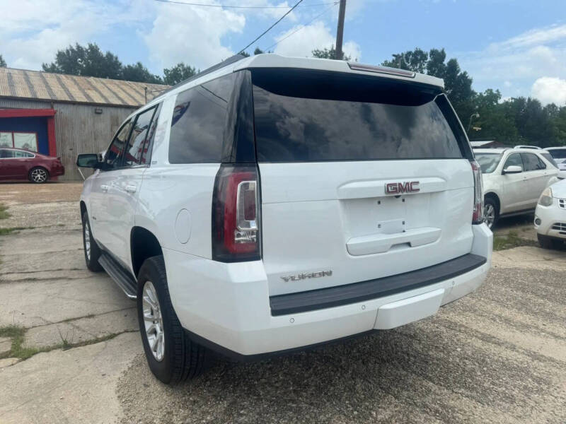 2017 GMC Yukon SLT