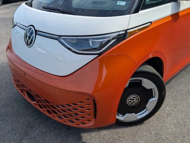 2025 Volkswagen ID. Buzz Pro S Plus