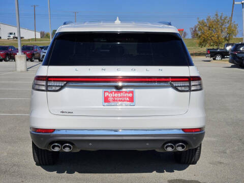 2022 Lincoln Aviator Standard