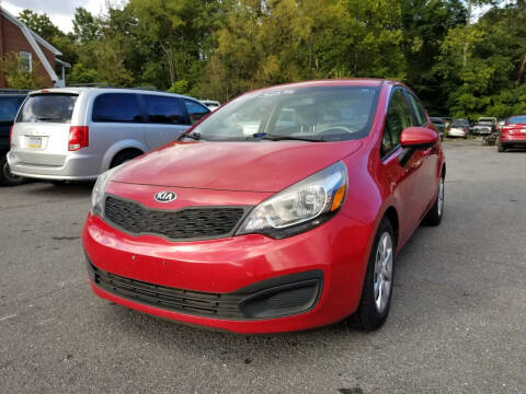 2013 Kia Rio for sale at LION COUNTRY AUTOMOTIVE in Lewistown PA