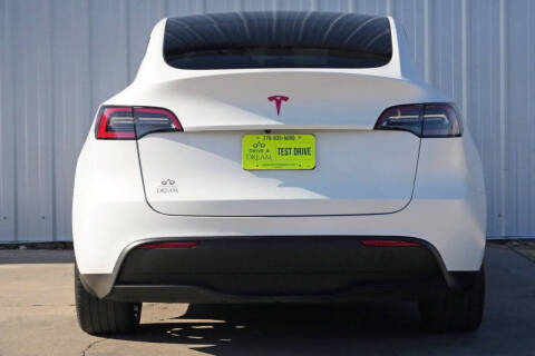 2022 Tesla Model Y Long Range
