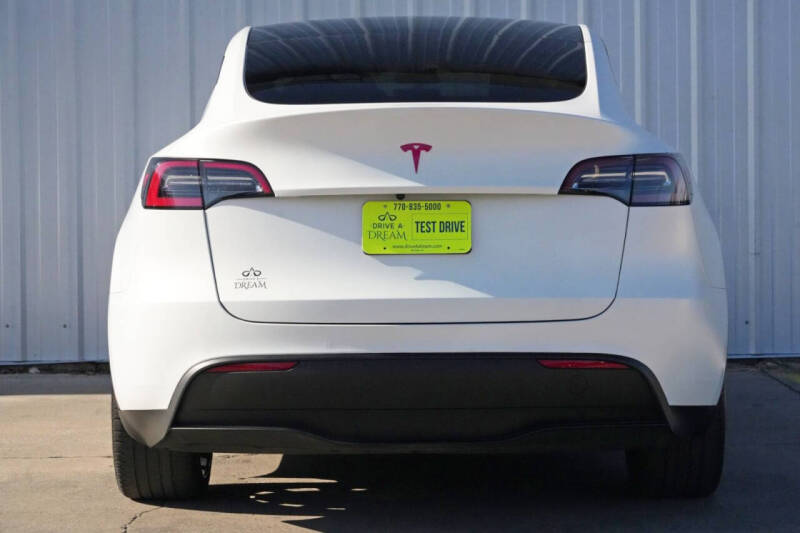 2022 Tesla Model Y Long Range