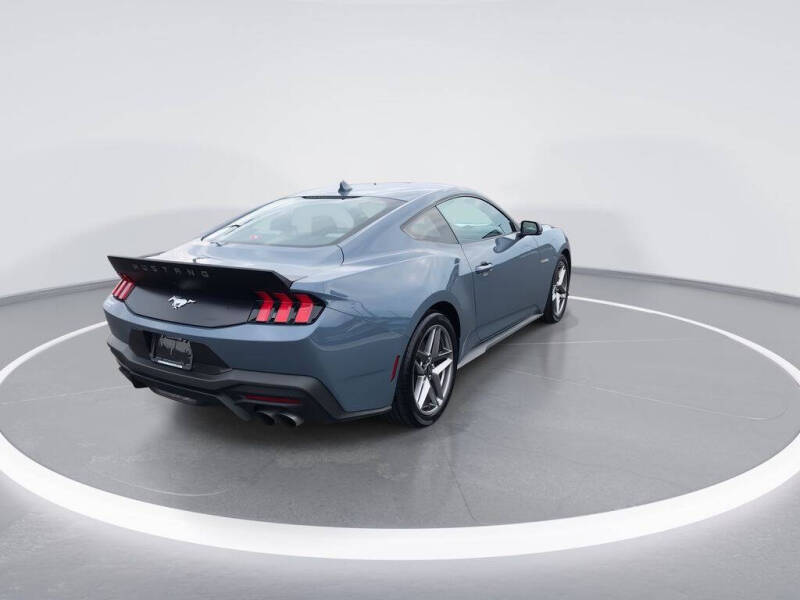 2024 Ford Mustang EcoBoost Premium