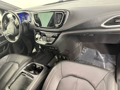 2021 Chrysler Pacifica Touring L