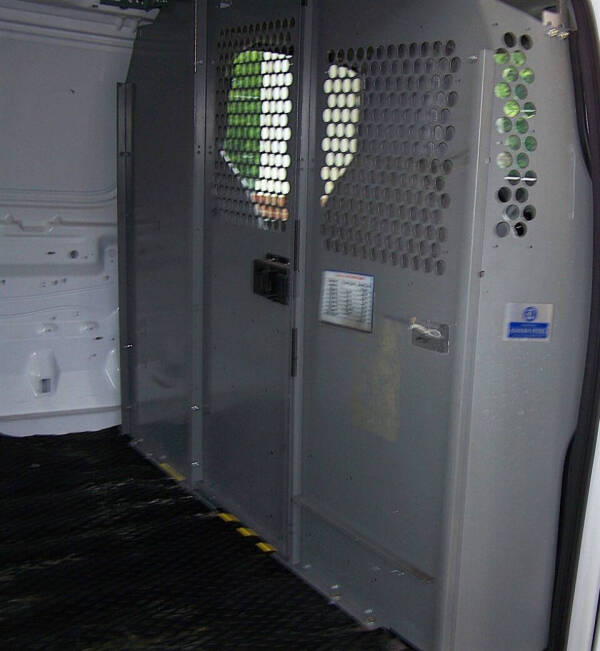 2010 Ford E-Series E-350 SD