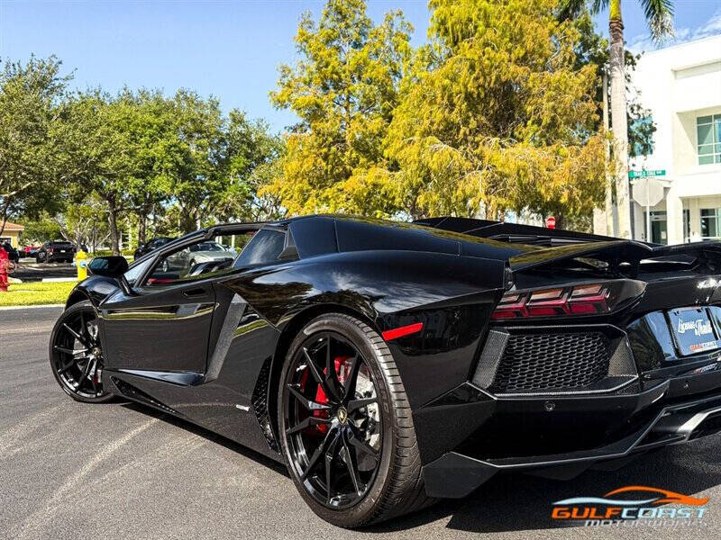 2016 Lamborghini Aventador LP 700-4