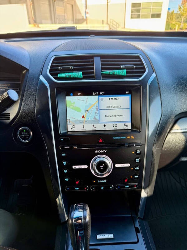 2017 Ford Explorer Sport