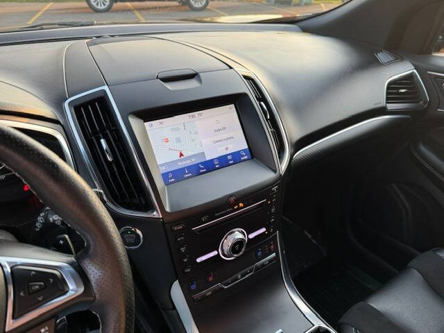 2019 Ford Edge ST