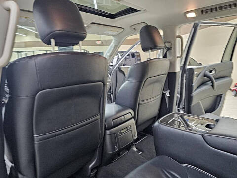 2021 Infiniti QX80 Luxe