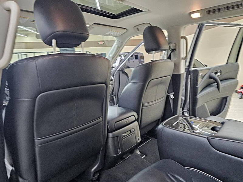 2021 Infiniti QX80 Luxe