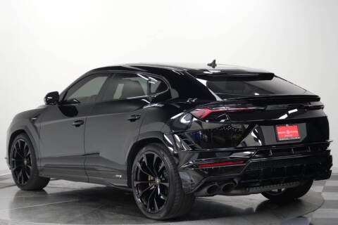 2023 Lamborghini Urus S