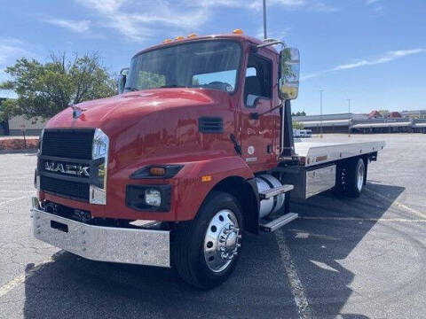 2024 Mack MD6
