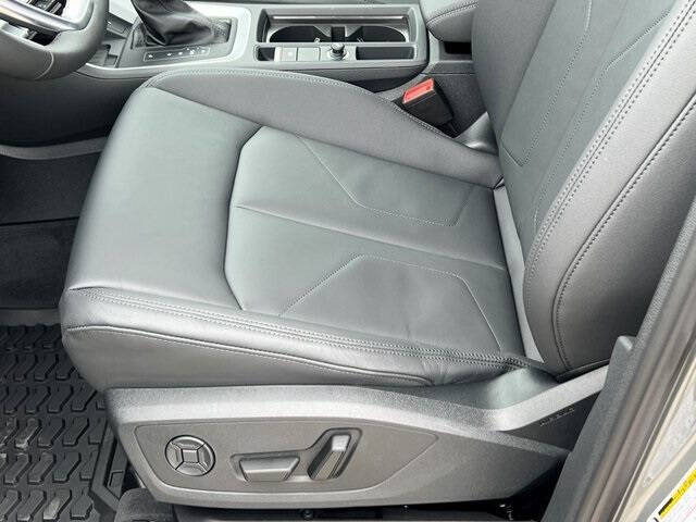 2025 Audi Q3 quattro S line Premium 45 TFSI