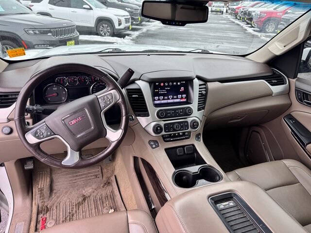 2016 GMC Yukon XL SLT