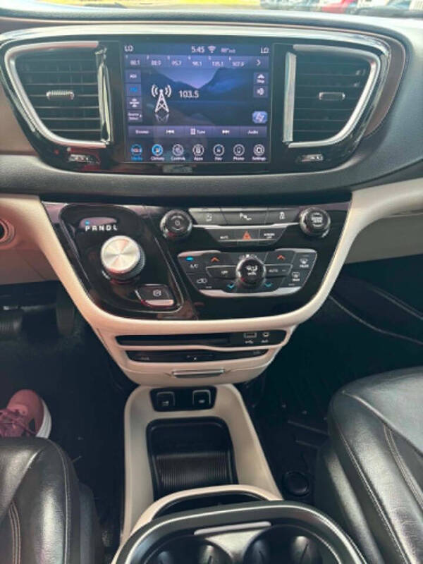 2018 Chrysler Pacifica Touring L Plus