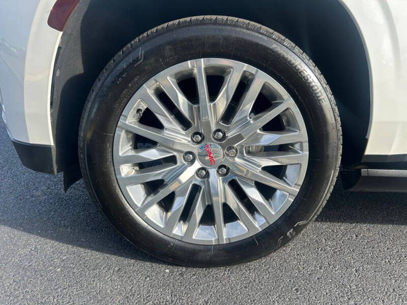 2022 GMC Yukon Denali